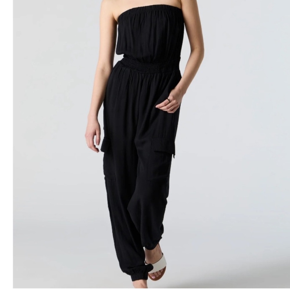 Strapless cargo jumpsuit